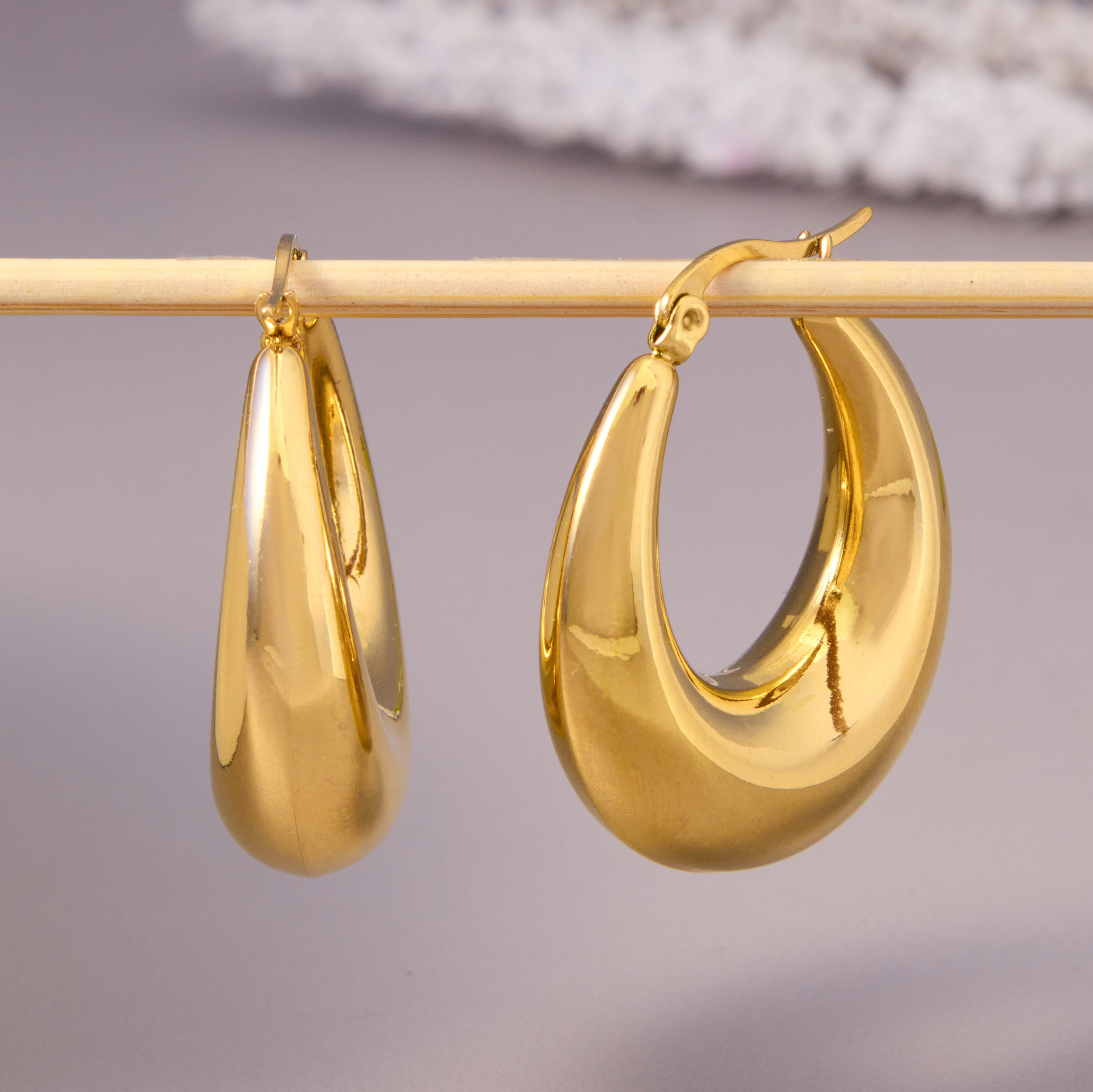 Light Weight Gold Plated Earring