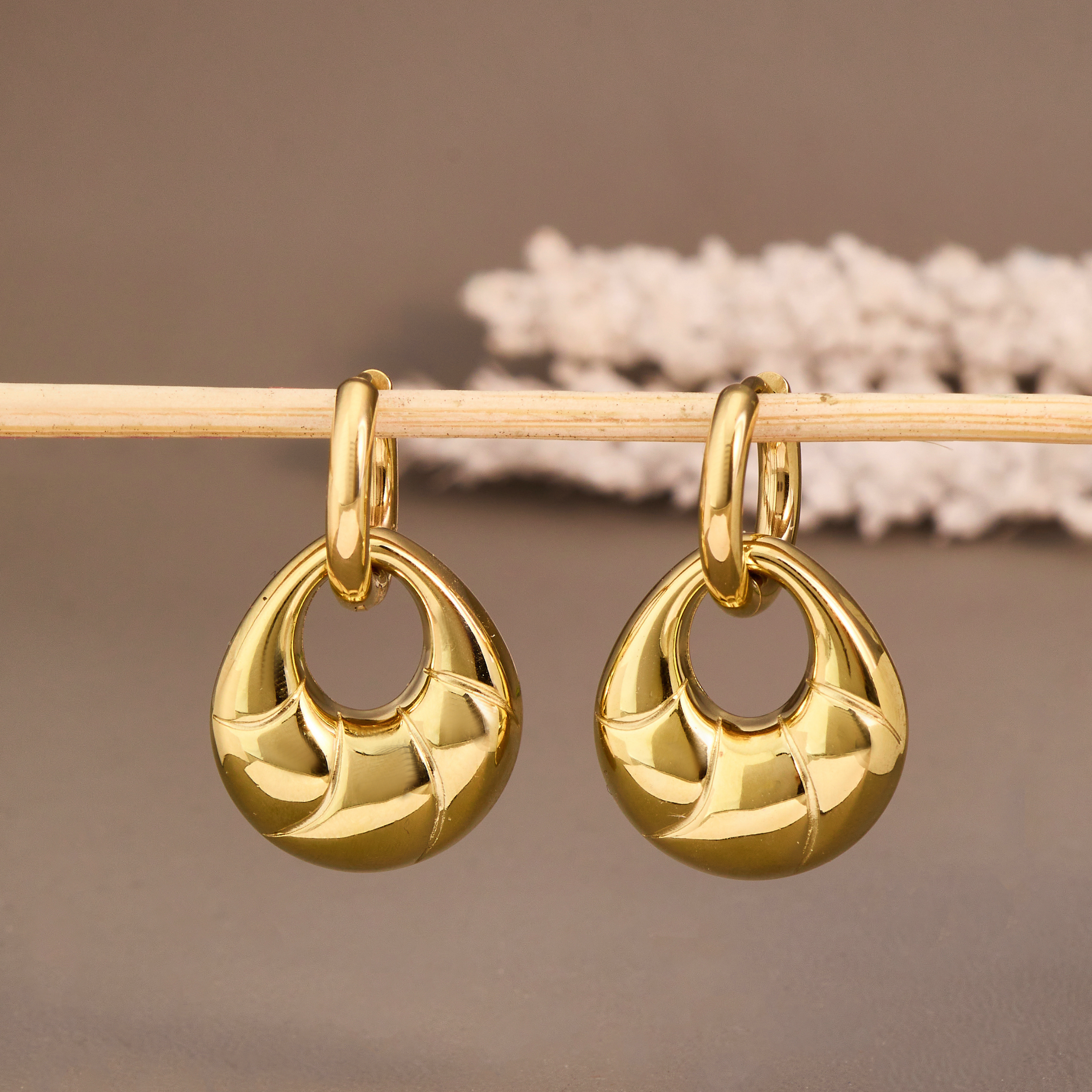 Aria Teardrop Shape Earrings
