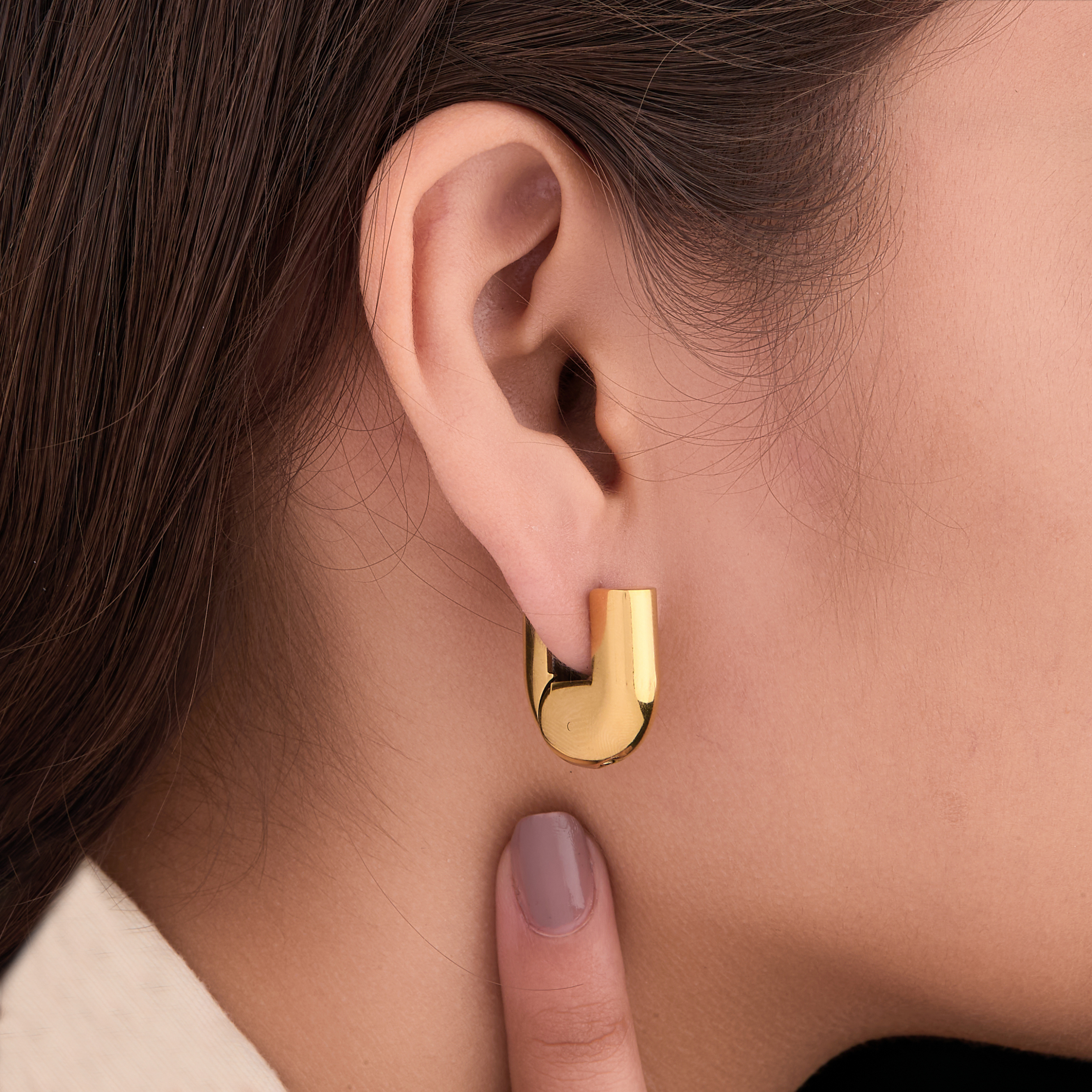 Metro Bold Curves Hoops