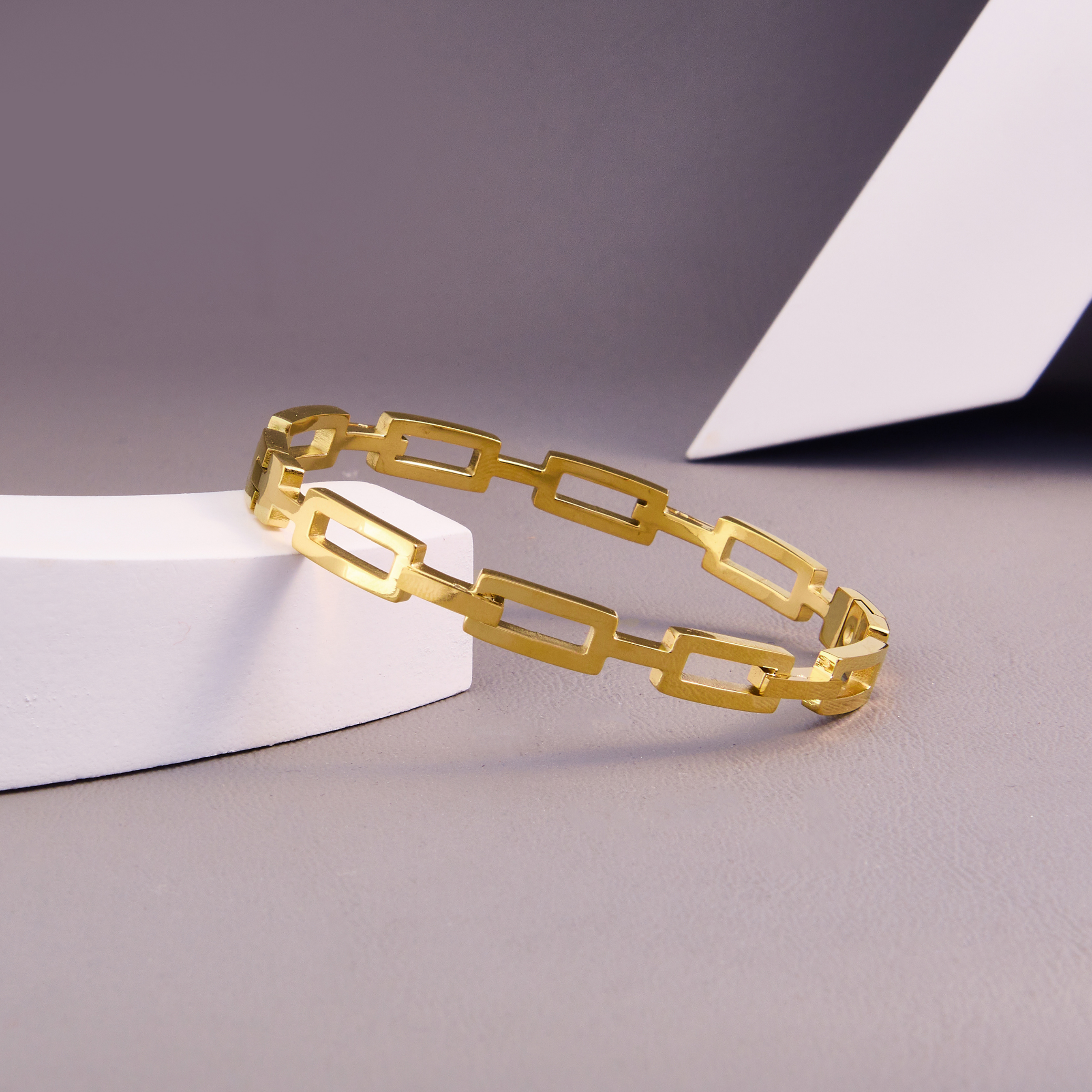 Classic Gold Link Stack Band