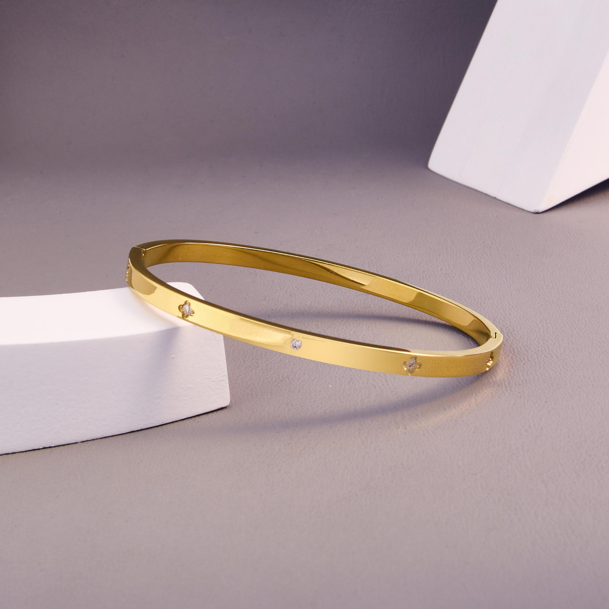 Clover Bangle Bracelet