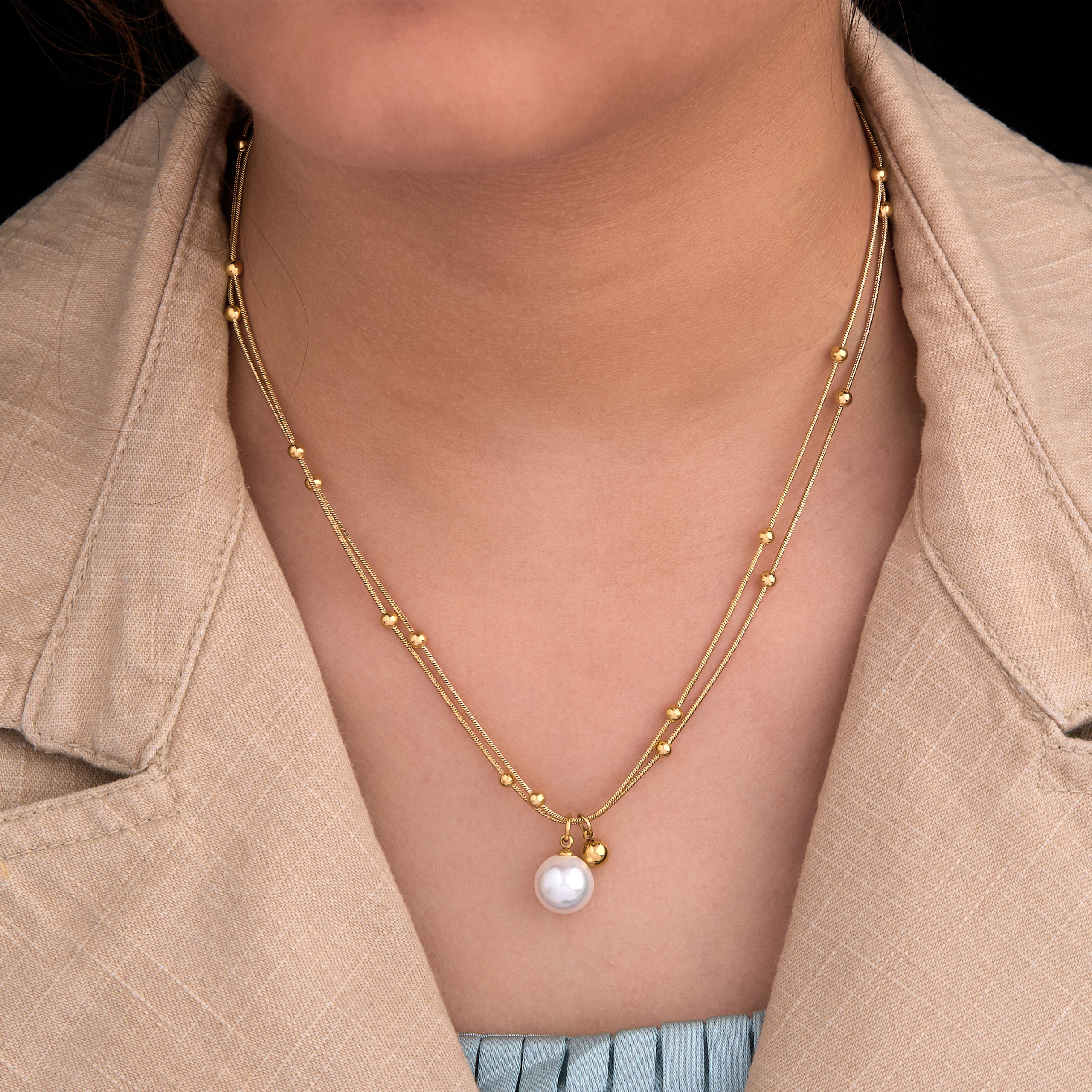 Lustrous Pearl Necklace