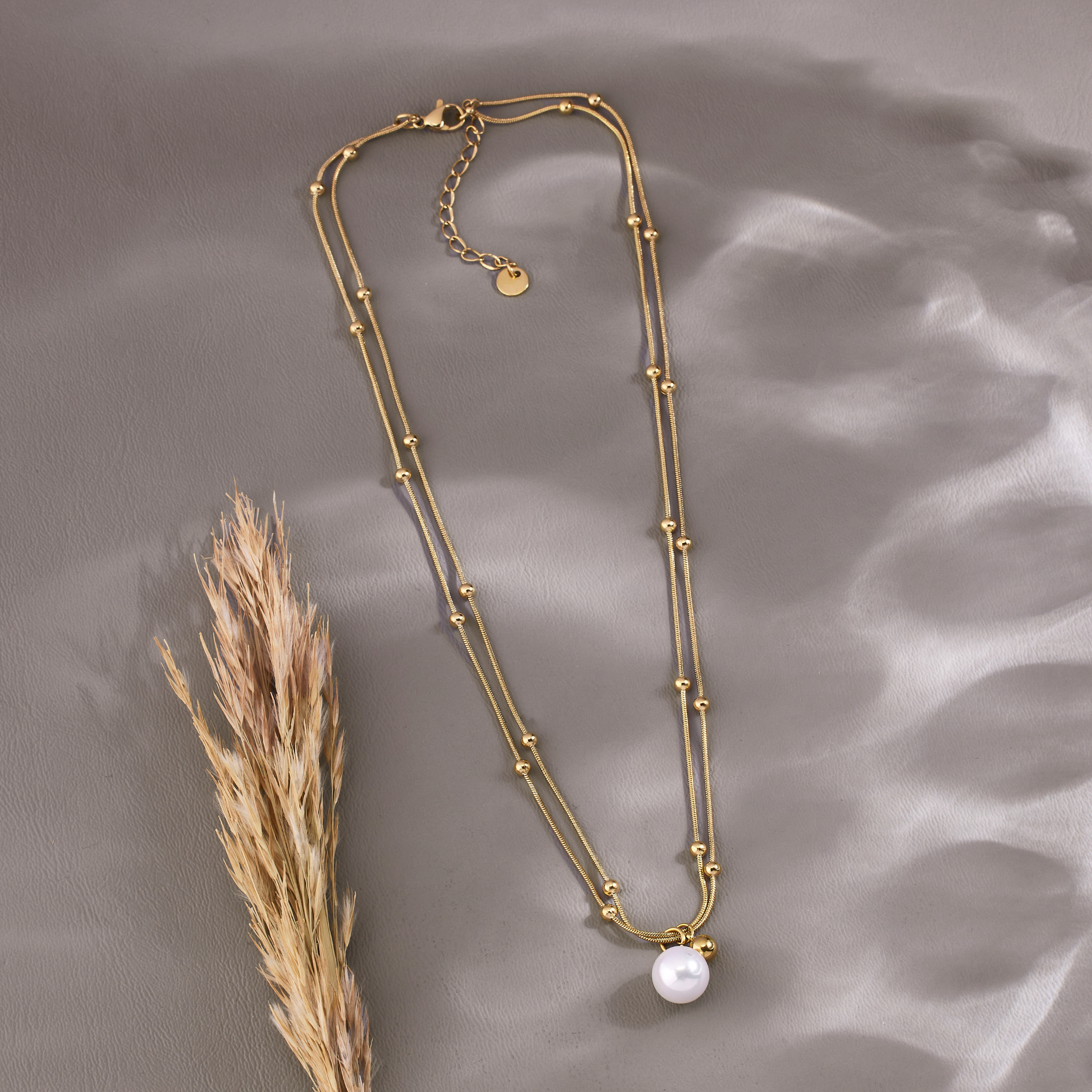 Lustrous Pearl Necklace