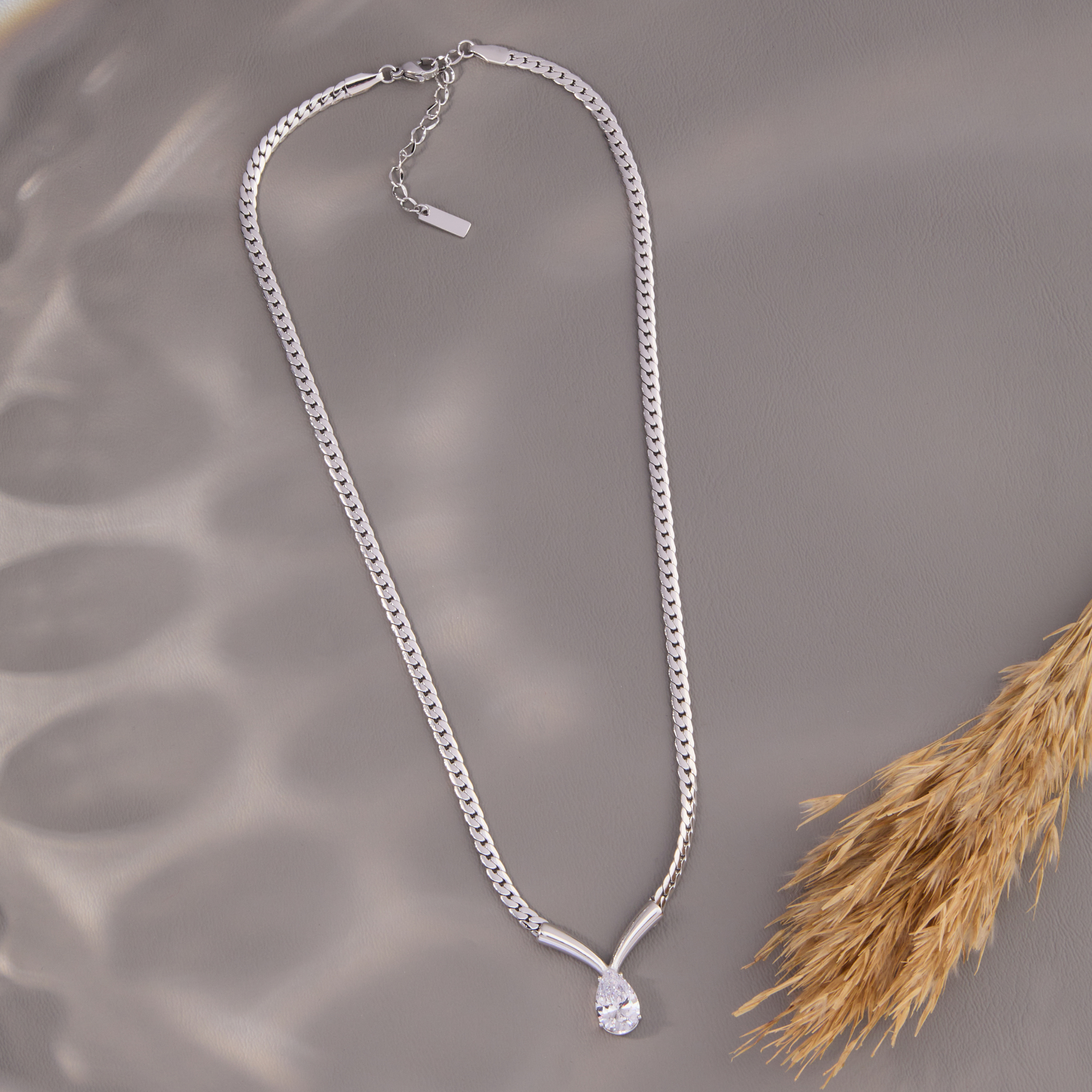 Silver Teardrop Pendant Necklace