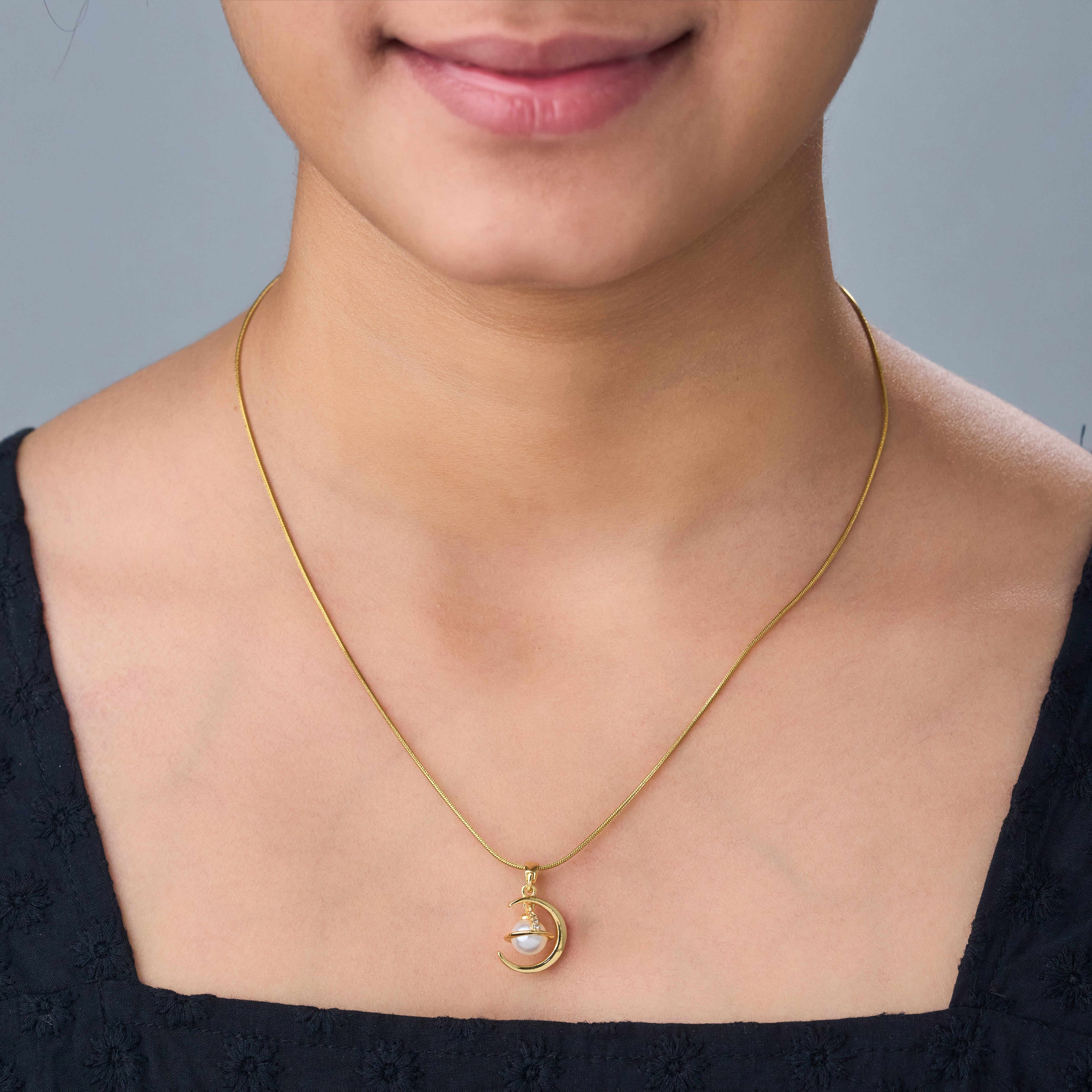 Moon Pearl Necklace