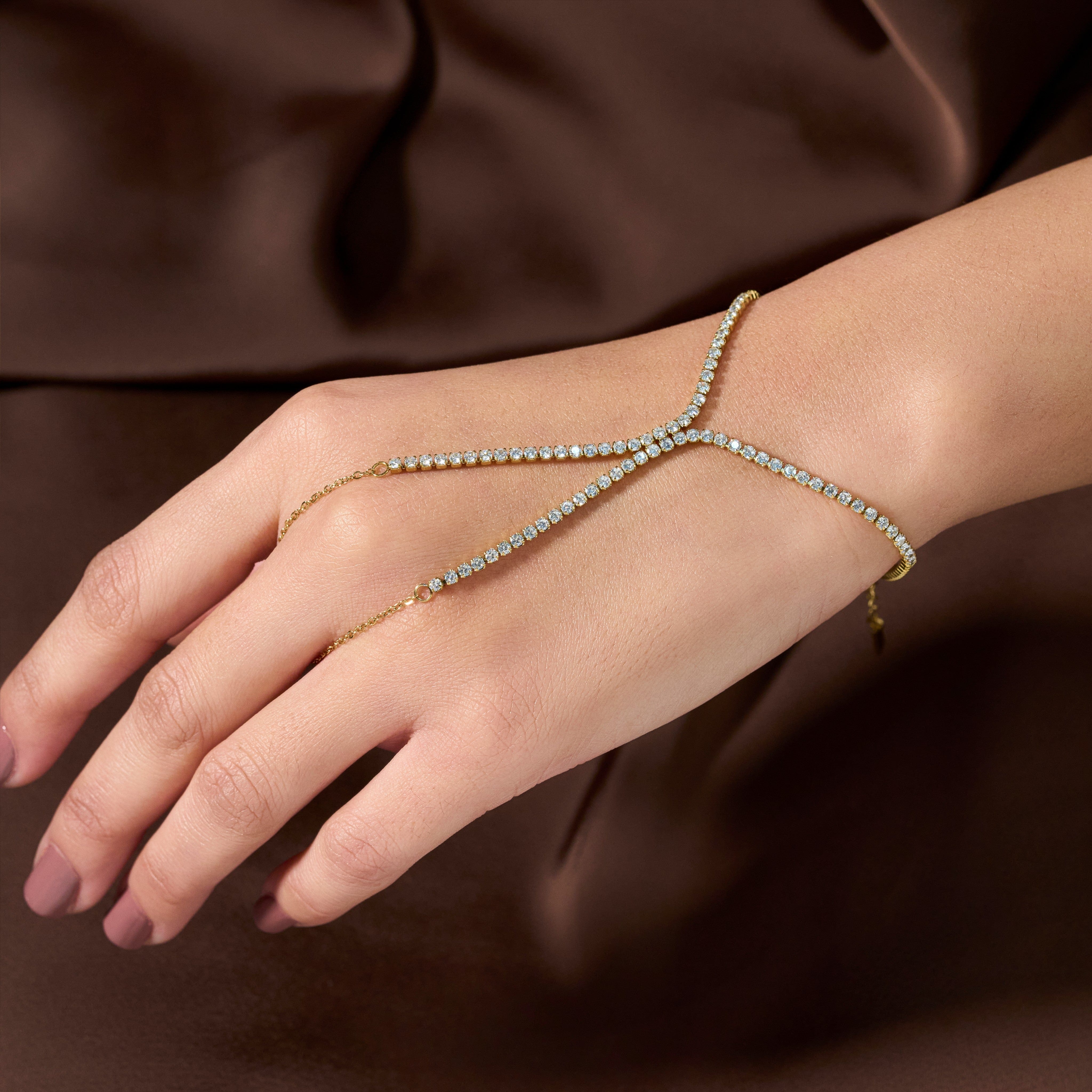 Delight Gold Ring Chain Bracelet